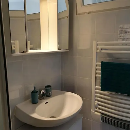 Apartment Ground Floor With Access To And Pool *