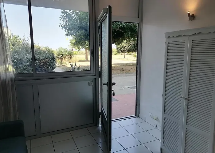 Apartamento Ground Floor With Access To And Pool Le Barcarès