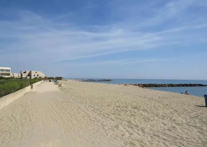 Ground Floor With Access To And Pool Le Barcarès